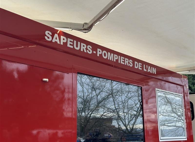 Près de Lyon : un début d'incendie dans une résidence seniors fait un blessé
