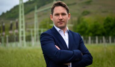 Le gouvernement lance une mission pour l’électrification de l’industrie