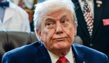 Donald Trump assure qu'il n'a pas besoin du Congrès pour mener des frappes