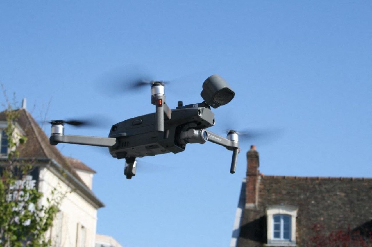 deux drones vont survoler et filmer le défilé, voici pourquoi