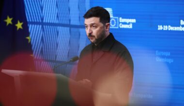 Volodymyr Zelensky a présenté la dernière version du plan américain et dit attendre une réponse de la Russie mercredi