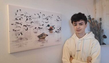 Ce photographe de 16 ans dévoile son univers près de Marmande après avoir traversé l'enfer
