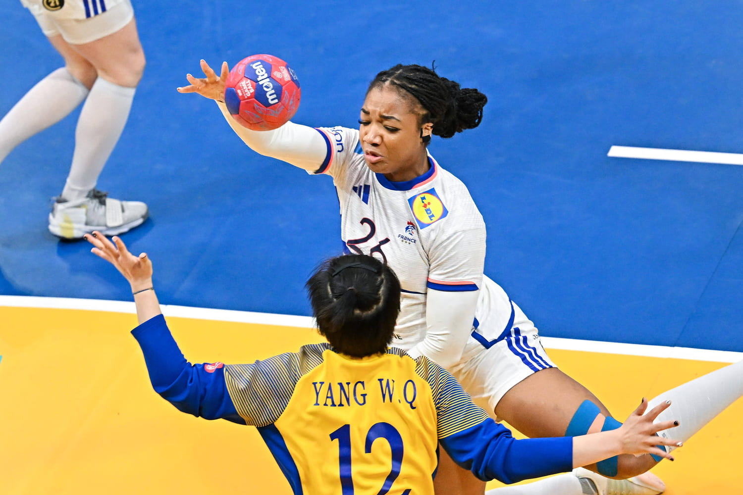 DIRECT. France - Pologne : le grand duel pour la première place, suivez l'avant-match
