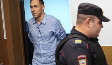 pourquoi Moscou dit-elle que la libération de Laurent Vinatier dépend de la France ?