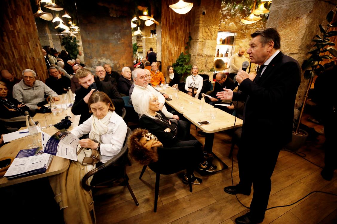 le candidat Christian Estrosi présente sa feuille de route pour l’hyper-centre de Nice