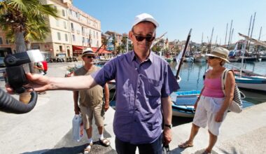 Le photographe Martin Parr est mort : retour sur 6 images iconiques prises sur la Côte d’Azur - Nice-Matin