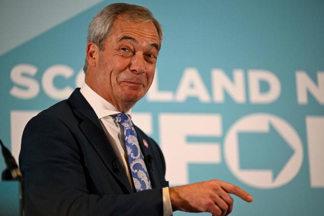 Nigel Farage, le leader de Reform UK, lors d’un meeting à Falkirk, en Ecosse, le 6 décembre 2025. 