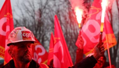 EN DIRECT - Grève du 2 décembre : journée de mobilisation contre le budget 2026