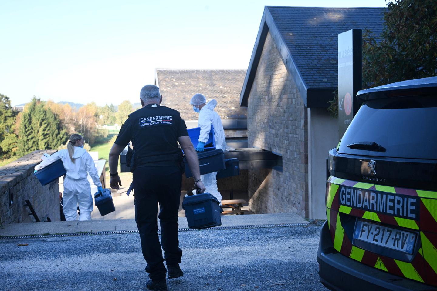 Depuis le cambriolage au Louvre, les musées français sous tension
