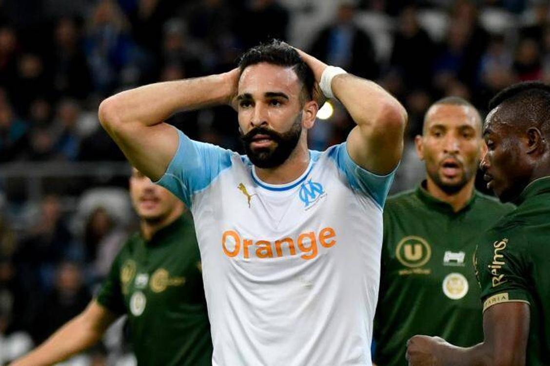 Le footballeur Adil Rami révèle avoir été traité de « sale arabe » par un joueur de l’OGC Nice
