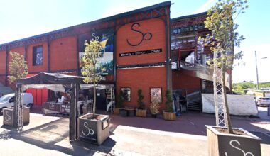 Le So Club, situé sur le quai Ferdinand de Lesseps à Rouen,  est fermé pour deux mois, une mesure prise par le préfet et confirmée par le juge des référés du tribunal administratif de Rouen - Illustration Google Maps