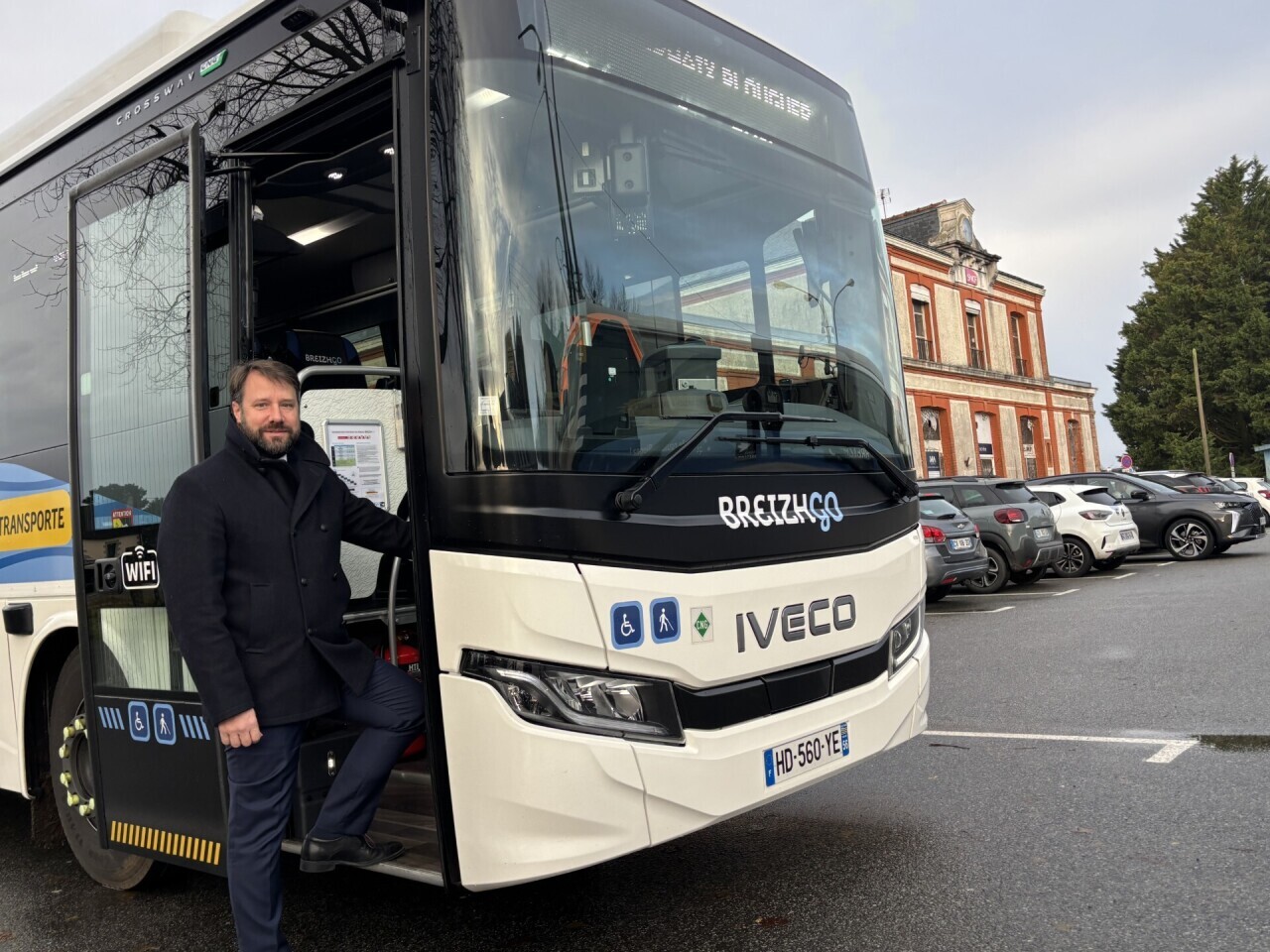 Entre Rennes et Carhaix, une nouvelle ligne de cars BreizhGo par Loudéac