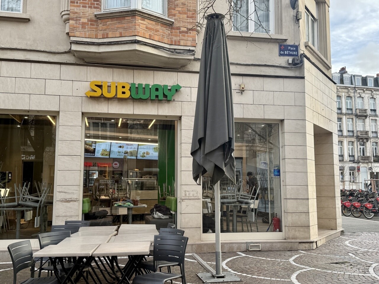 le restaurant Subway rouvre ses portes place de Béthune