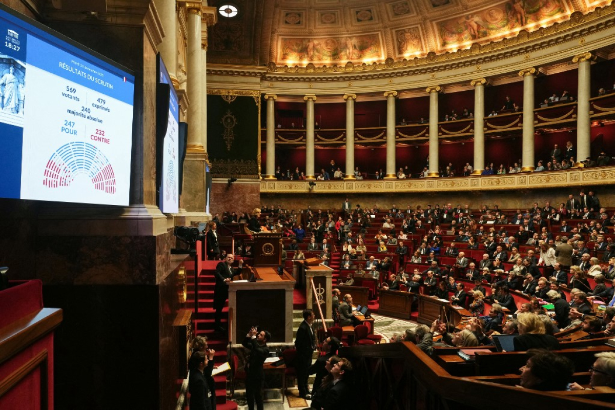 Budget 2026 : le gouvernement va remettre sur la table la surtaxe sur les grandes entreprises, mais enterre la réforme de la TVA des auto-entrepreneurs - 23/12/2025 à 13:58