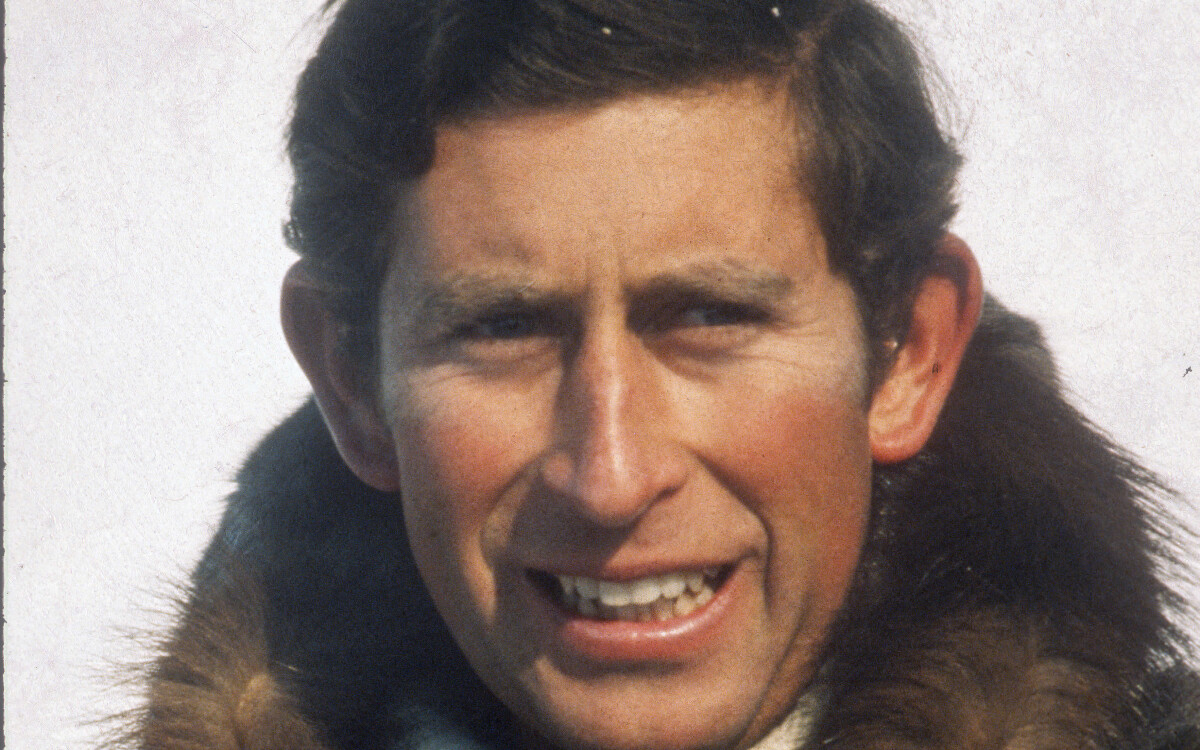 Le prince Charles lors de son expédition dans l'Arctique canadien en 1975.