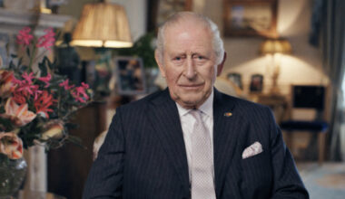 Le roi Charles III a enregistré un message personnel depuis Clarence House, pour l'émission "Stand Up To Cancer 2025", une campagne menée conjointement par la chaîne Channel 4 et Cancer Research UK.