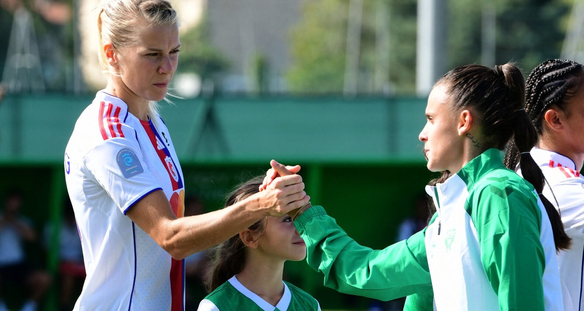 l'AS Saint-Etienne pour l’OL Lyonnes