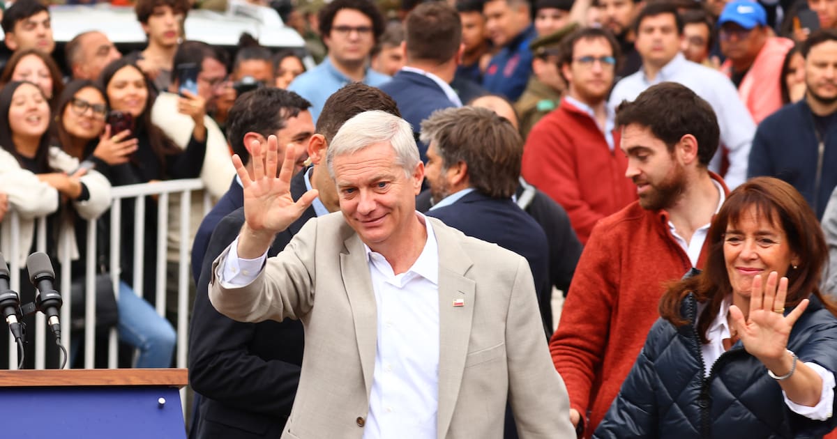 le Chili renoue avec les démons de l’extrême droite et porte à sa tête José Antonio Kast – Libération