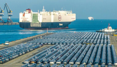 <i class='fa fa-lock' aria-hidden='true'></i> La confondante naïveté de l’Europe face aux exportations automobiles chinoises