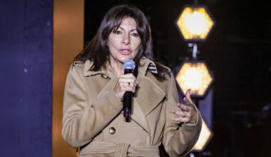 « Le futur n’est pas écrit » : l’énigmatique message d’Anne Hidalgo pour ses derniers vœux en tant que maire de Paris