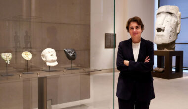 « Pour moi, la galerie d’Apollon était un dossier clos » : après le casse, la patronne du Louvre prête à « tenir le cap »