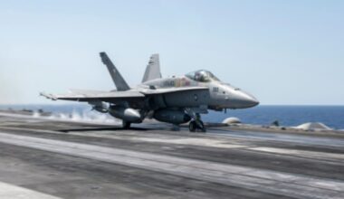 Crash d’un F-18 en mer Rouge : le chasseur américain a bien été détruit par « un tir ami » après avoir été confondu avec un missile