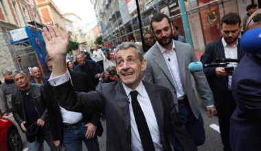« C’est encore un nom magique dans les Alpes-Maritimes » : les deux campagnes des Sarkozy à Menton