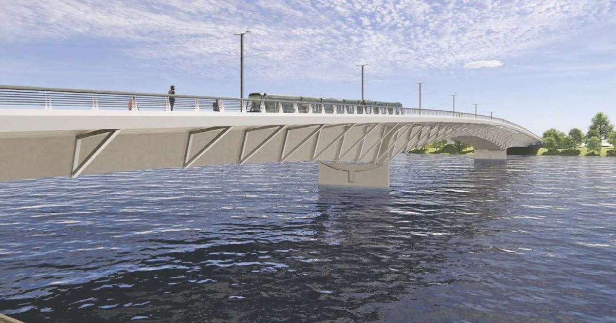 le pont des Trois-Continents attend le tram