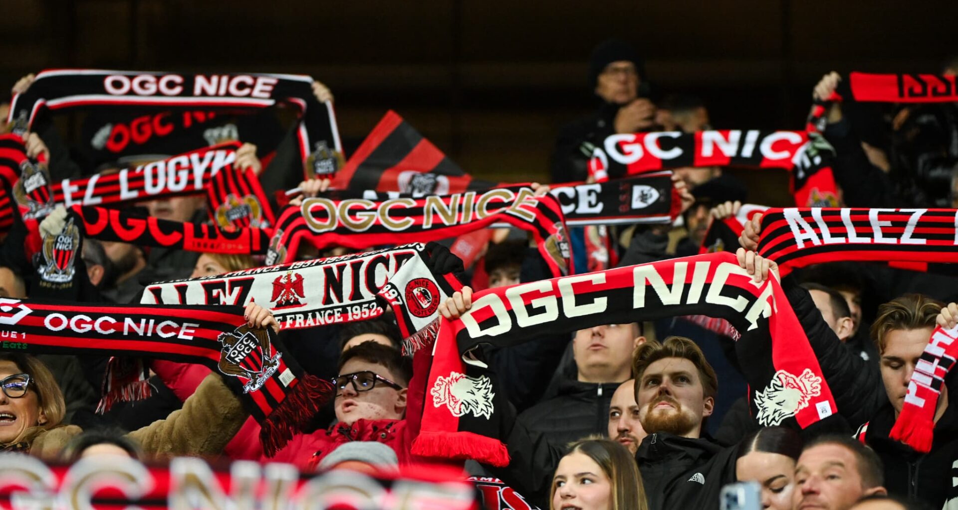 le rapport de police confirme une atmosphère "très hostile" mais pas les violences contre Boga et Moffi