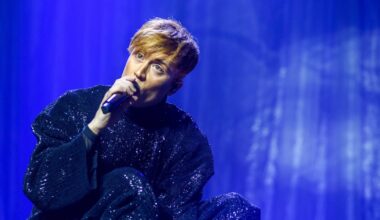 Loïc Nottet partage une photo de lui à l'hôpital: "Ça me frustre de ouf"