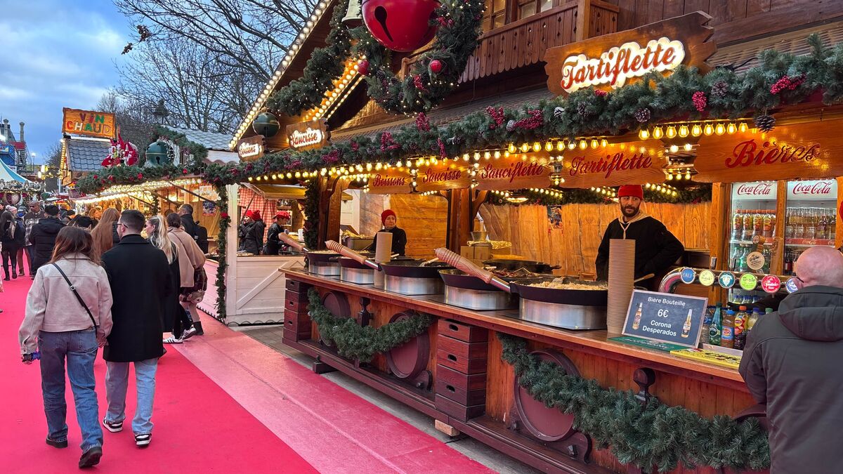 « 15 euros la tartiflette et 6 le vin chaud, ça pique » : que vaut la nourriture au marché de Noël des Tuileries ?