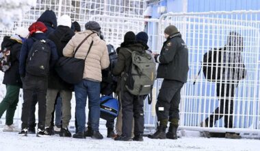La Finlande renforce sa frontière pour enrayer la déstabilisation migratoire menée par la Russie - Reportage international