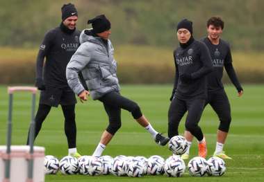 FBL-FRA-LIGUE1-PSG-TRAINING