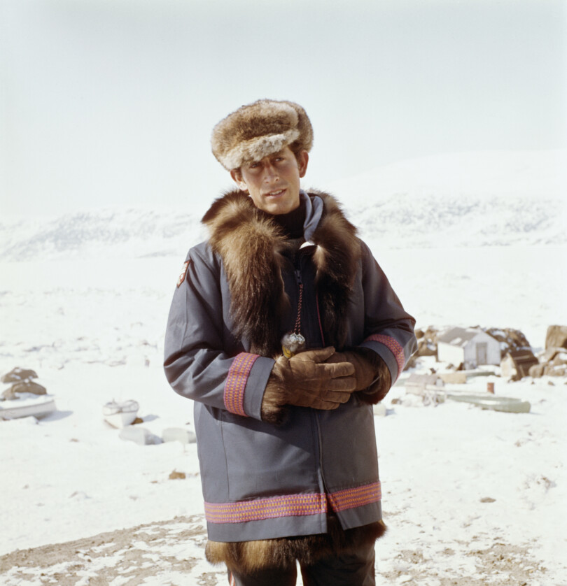 Charles, alors prince de Galles lors de sa visite dans les territoires du nord-ouest du Canada, en avril 1975.