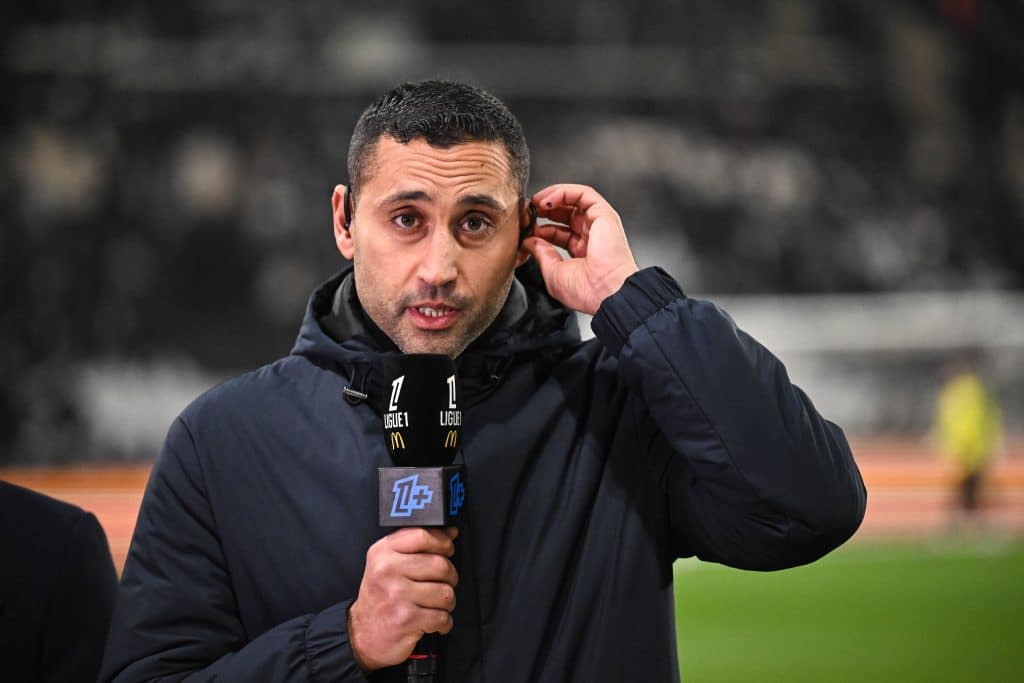 L'entraîneur du FC Nantes, Ahmed Kantari, lors d'une interview à Ligue 1+.