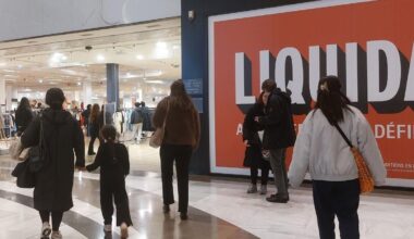 « Ce n’était pas pour toutes les bourses » : avec les derniers clients des Galeries Lafayette de Rosny 2