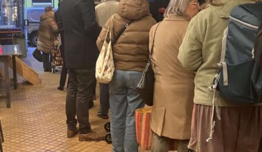 Aux Halles centrales, la veille de Noël sans stress