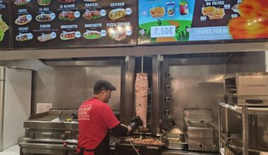 Kebabs en Île-de-France : « Ceux qui ont misé sur une viande préparée à l’ancienne ont encore du succès »
