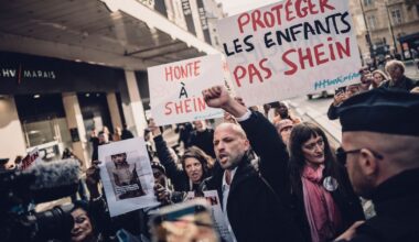 Des interpellations de détenteurs de poupées sexuelles aux traits enfantins ont lieu partout en France – Libération