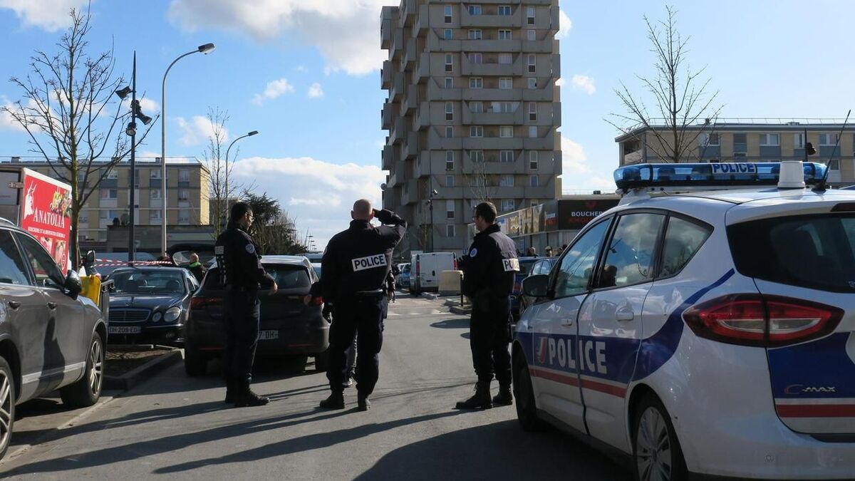 « Tu sais pas qui je suis » : à Creil, un jeune interpellé trois fois en deux jours sur le même point de deal