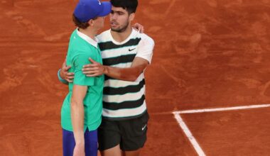 Les tops du tennis en 2025 : le duo Alcaraz - Sinner indétrônable, Swiatek gagne aussi sur gazon et la Belgique en Coupe Davis