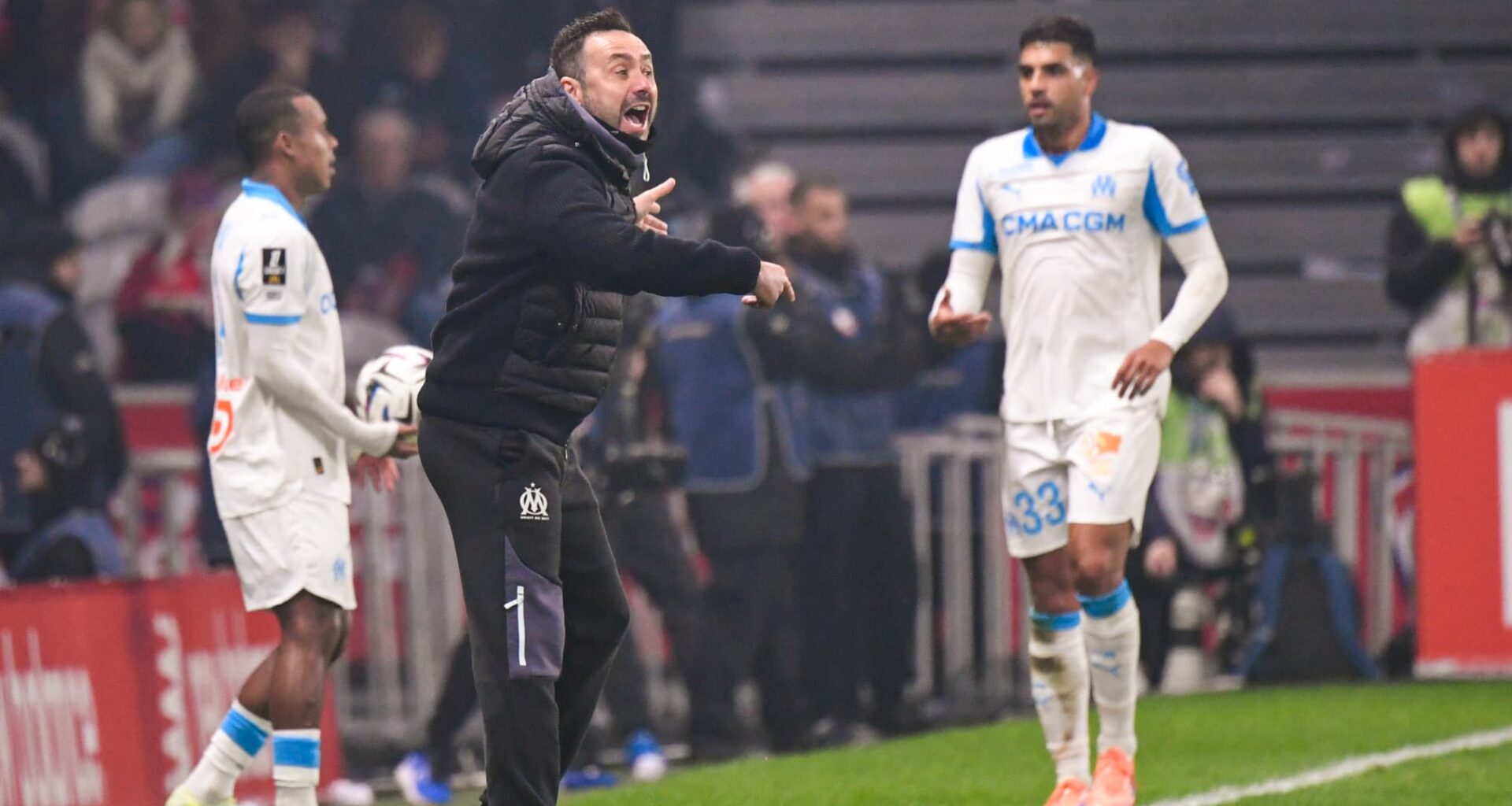 Résultats irréguliers, système défensif... pourquoi la défaite à Lille replonge l’OM dans ses doutes