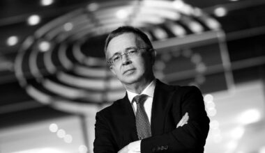 Allemagne/Ukraine • Une visite d'eurodéputés en Ukraine annulée à cause d'un élu d'extrême droite