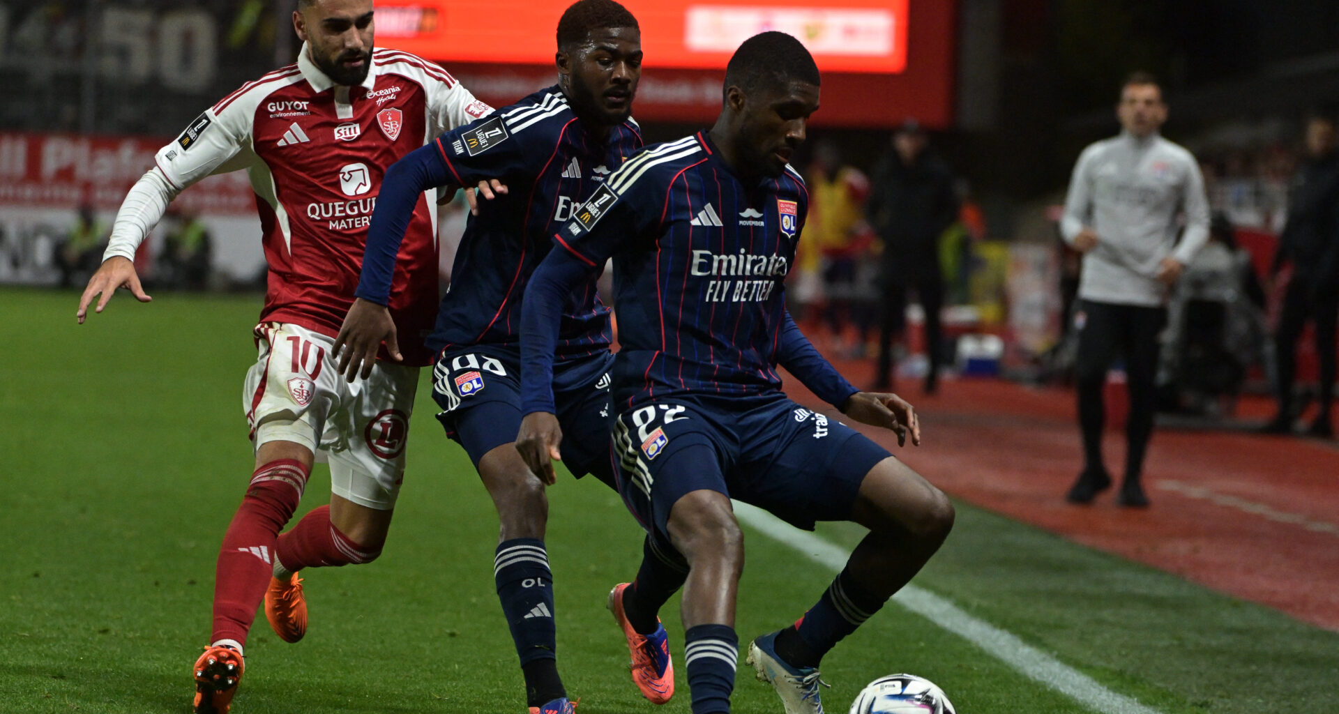 Ainsley Maitland-Niles et Clinton Mata bientôt centenaires