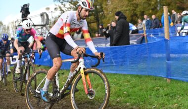 Felipe Orts en tête du cyclo-cross de Xàtiva 2025 lors de la Copa de España