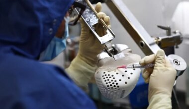 Le fabricant français de cœurs artificiels Carmat va poursuivre son activité