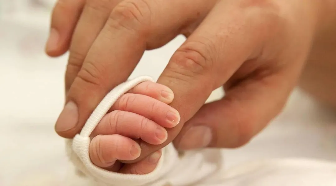 Y a-t-il une « stratégie de l’État » pour interdire le n tildé du prénom Fañch dans