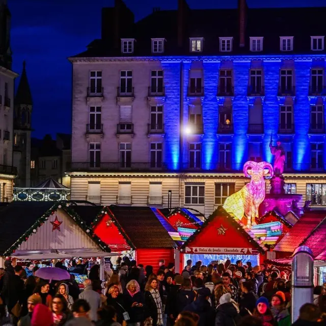 photo les illuminations de noël du voyage en hiver de nantes.  ©  franck dubray/ouest france