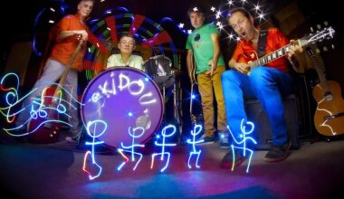 Petits et grands sont invités à « faire le bal » avec le groupe Bouskidou à La Montagne