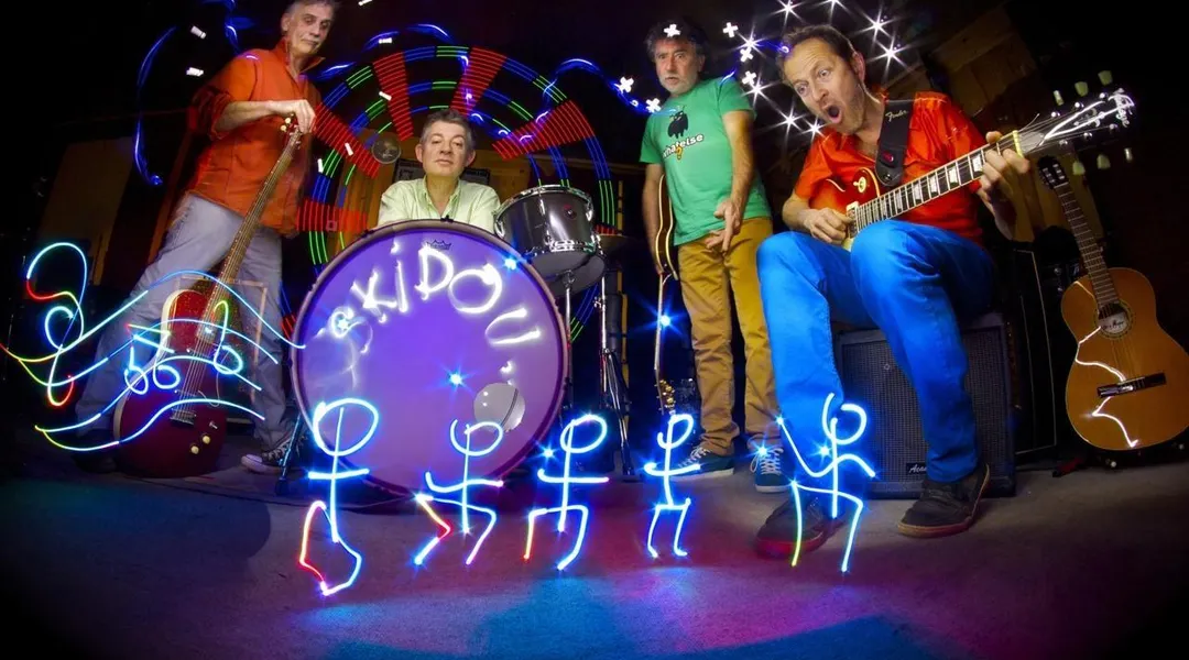 Petits et grands sont invités à « faire le bal » avec le groupe Bouskidou à La Montagne